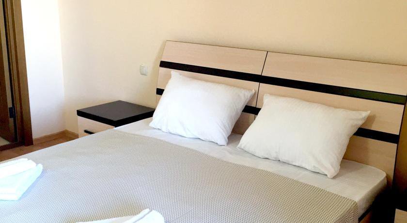 Гостиница Livadiya Sea View Apartments Ялта-12